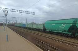 На Київщині швидкісний потяг збив жінку (фото)