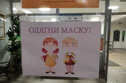 Науковці допустили, що в Україні пройдено пік захворюваності на коронавірус