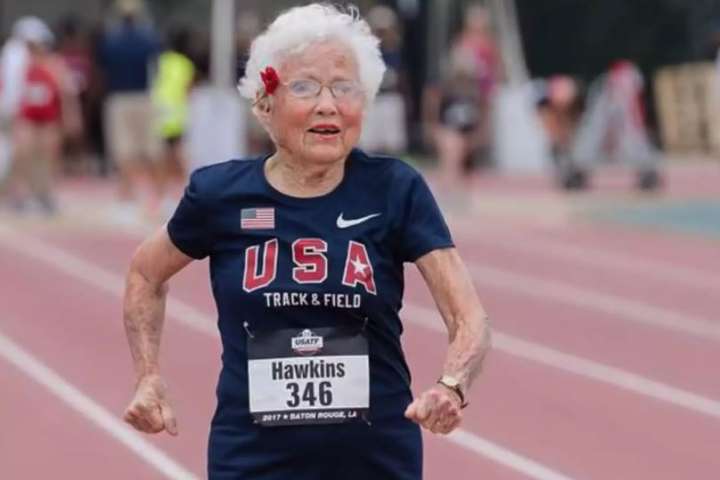 Джулія Хокінс отримала прізвисько Ураган - 105-річна спортсменка побила світовий рекорд на стометрівці