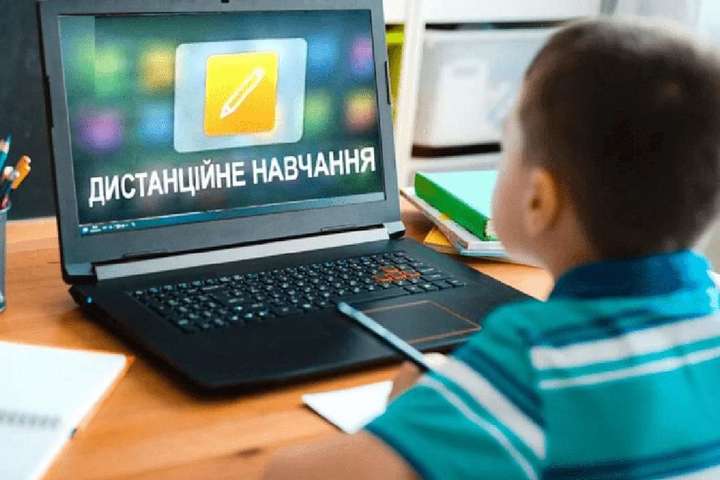 Нардепка пояснила, чому київські діти вчаться вдома, а в інших «червоних» областях – ходять до шкіл