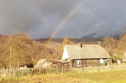 Закарпатці називають її «веселичка»