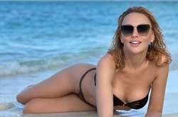 Оля Полякова встретила необычное существо в открытом море (видео)