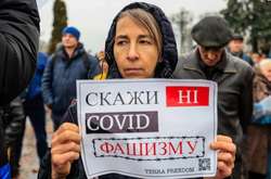 Про аргументи антивакцинаторів та фашизм в українських басейнах