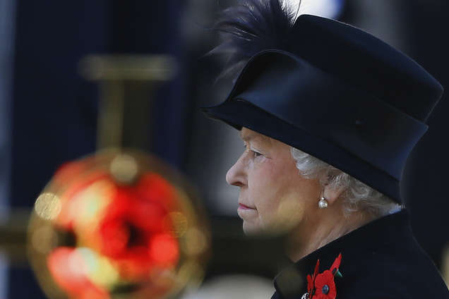 Королева Єлизавета вийде на люди: вперше після перебування у лікарні
