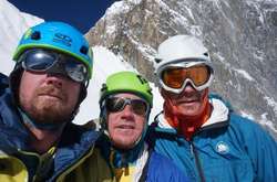 Альпіністи здолали неприступну вершину