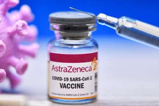 Чому українці незлюбили вакцину AstraZeneca. МОЗ назвав причини