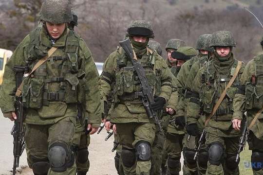 На Донбасі постійно перебуває понад дві тисячі російських військових – Залужний 