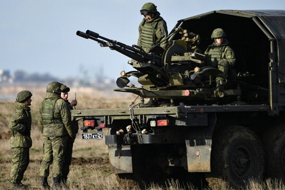 Кремль ждет провокаций на Донбассе со стороны Украины, чтобы начать вторжение - Россия может напасть на Украину. Москва признала такую вероятность при двух обстоятельствах