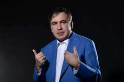 Саакашвілі стало значно гірше: біля в'язниці чергує реанімобіль