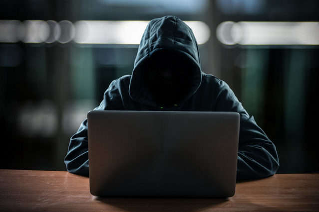 Хакери зламали електронну пошту ФБР і розсилають повідомлення
