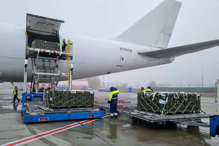 Україна отримала від США технічну допомогу для армії