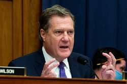 Конгресмен Республіканської партії Майк Тернер закликає Байдена ввести війська в Україну    