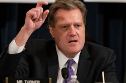  Конгрессмен Республиканской партии Майк Тернер призывает Байдена ввести войска в Украину 