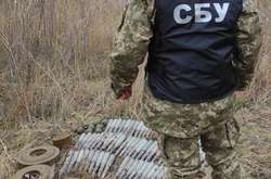 СБУ знайшла схрон бойовиків із 40 кг тротилу