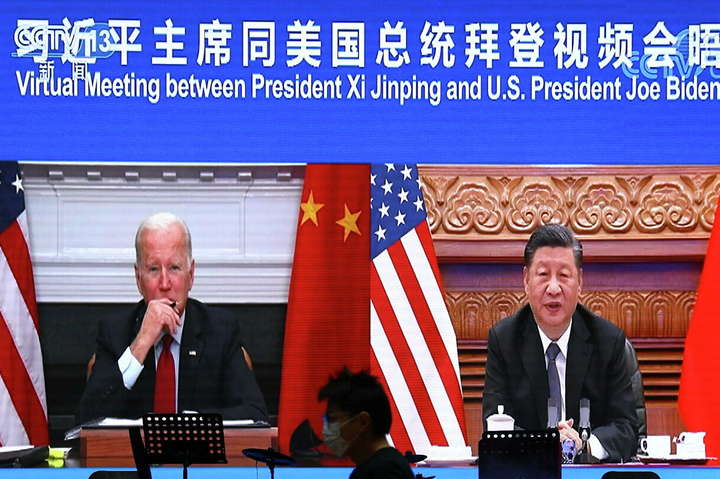 Стало відомо, що 3,5 години обговорювали лідери США та Китаю 
