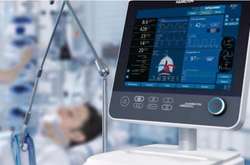 Пік захворюваності на коронавірус в Україні поступово починає спадати, але зростання ще можуть бути