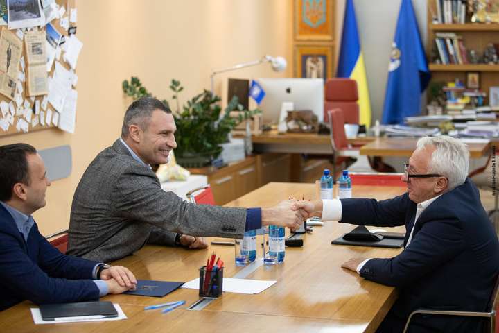 Київ підписав меморандум зі «Спілкою власників житла України»