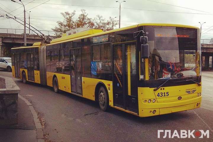 У Києві підвищується вартість проїзду у транспорті: на скільки та коли зросте тариф