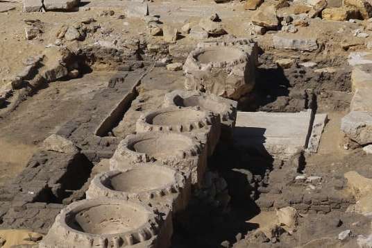 В Египте археологи обнаружили потерянный храм Солнца (фото) 
