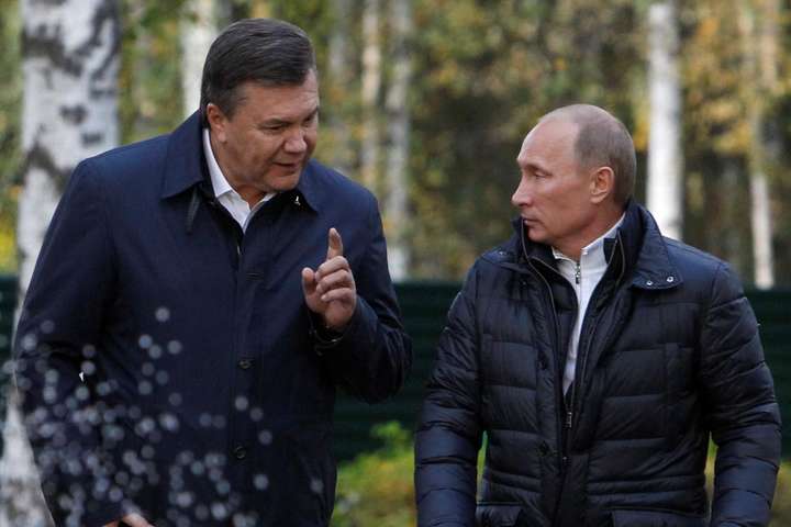 Прокурор: під час розстрілів на Майдані Янукович 11 разів дзвонив Путіну