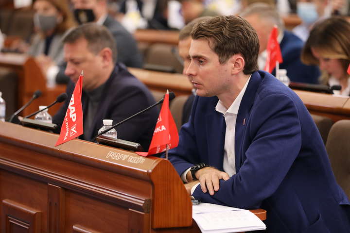 Київрада вимагає направити законопроєкт про столицю на громадське обговорення