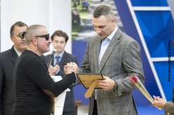 Подяки київського міського голови отримали 19 киян