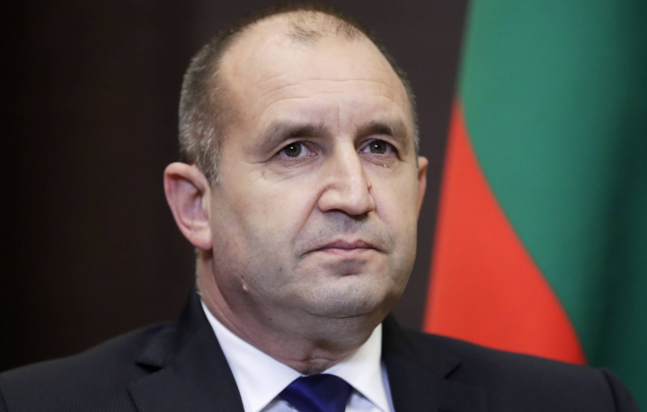 Президент Болгарии в дальнейшем считает Крым российским