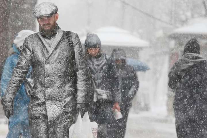 Снігопад очікується в Києві 23 листопада - На Київ суне снігопад 