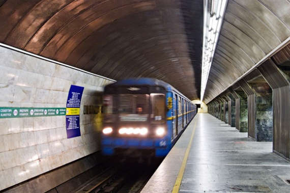 Увечері на вхід закриватимуться три станції київського метро (список)