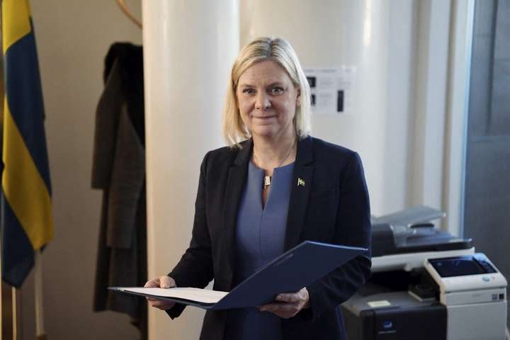 Прем’єрка Швеції подала у відставку за кілька годин після обрання на посаду