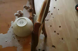 Утро дало сразу понять этим бедолагам, что от этого денька не стоит ожидать ничего хорошего