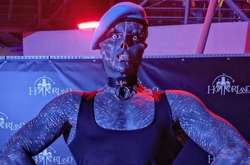 Наразі Ентоні вважає, що змінився тільки на третину від запланованого