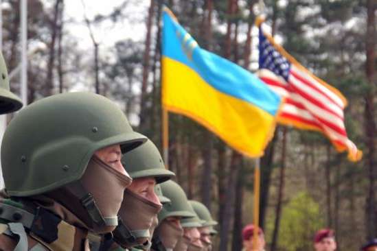 США можуть призупинити військову допомогу Україні – ЗМІ