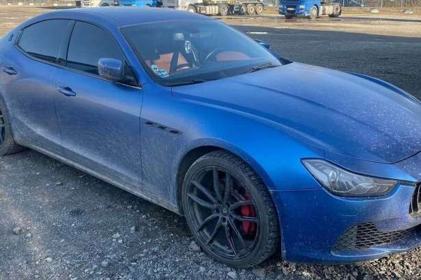 Елітне авто за понад пів мільйона гривень вилучили митникиbr /br / - Через «липові» документи українець залишився без Maserati (фото)