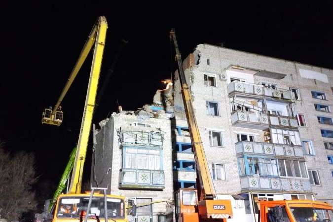  Вибух у багатоповерхівці в Новій Одесі: рятувальники дістали ще одне тіло