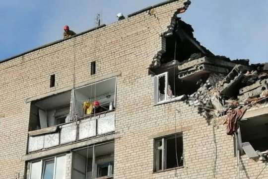 Вибух газу на Миколаївщині: рятувальники продовжують шукати людину під завалами 