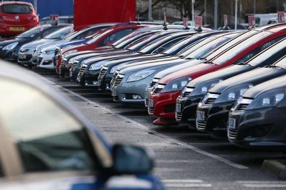 Україна імпортувала рекордну кількість автомобілів