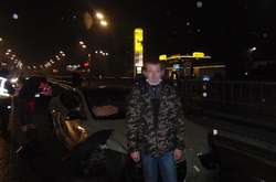 Працівник столичної автомийки викрав і розбив Tesla клієнта (фото)