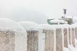 Крым накрыло снегопадом (видео)