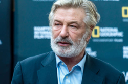  Болдуин сделал заявление о стрельбе на съемках фильма «Ржавчина» 