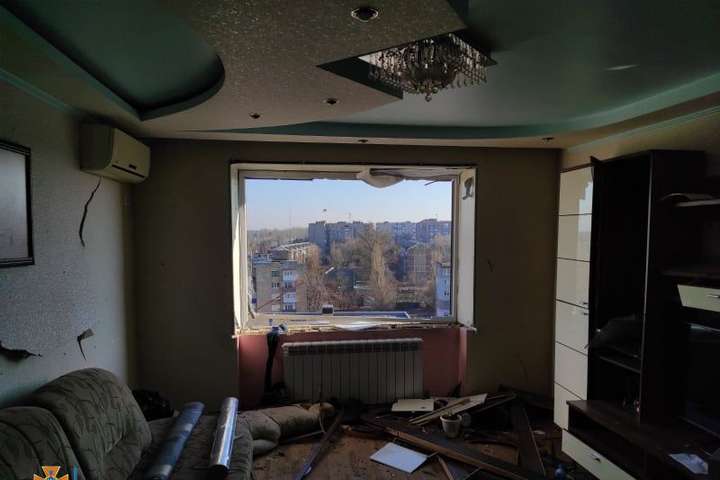 У житловому будинку в Покровську вибухнув газ, власник квартири – у лікарні 