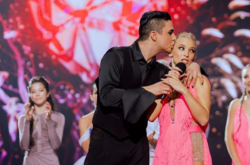 «Танцы со звездами». Партнерша Меловина в мокром белье изумила сеть своей фигурой (фото)