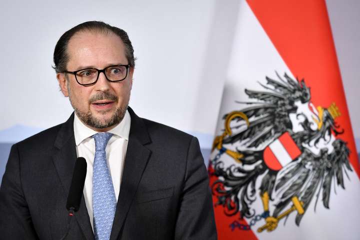 «Ефект Курца». Канцлер Австрії йде у відставку після 52 днів на посаді