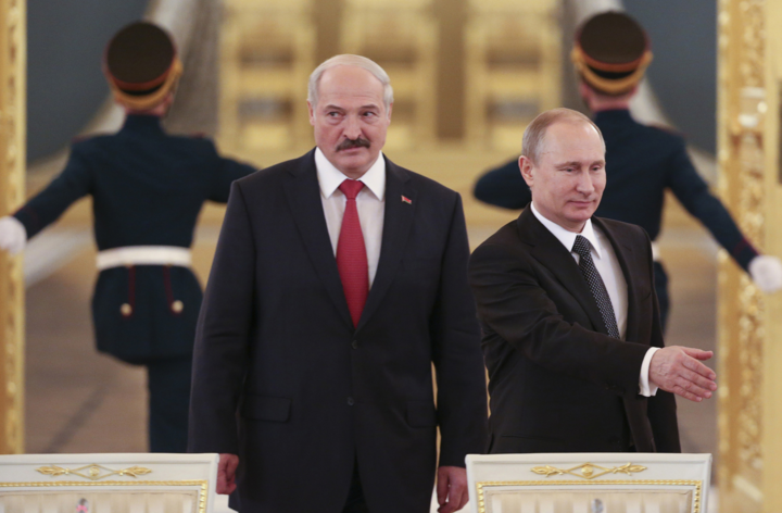 Лукашенко сжег мосты с Украиной – Кулеба