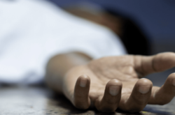 Тіла знайшла власниця нерухомості після того, як їй зателефонував роботодавець померлих