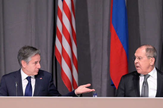 Bloomberg: Лавров та Блінкен посперечались через Януковича