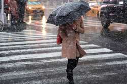 Погіршення погодніх умов може спричинити на дорогах ожеледицю