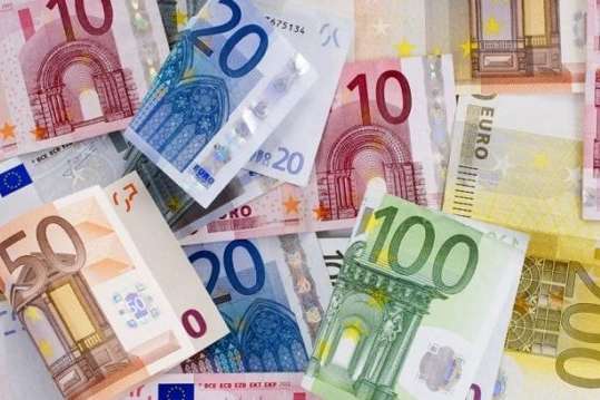 Банкноти євро оновлять: коли зміниться вигляд валюти