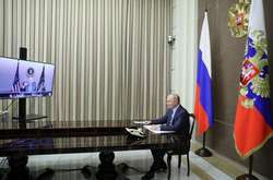Путін заявив Байдену, що Україна не має стати членом НАТО