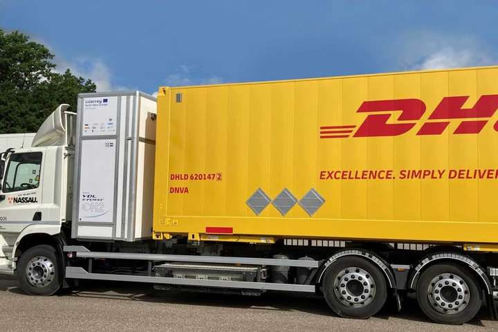 DHL Express почне перевозити продукцію Apple в Європі на водневій вантажівці